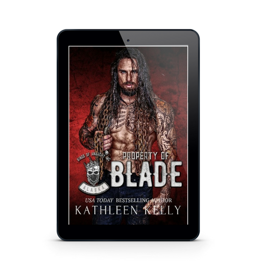 Property of Blade ebook by Kathleen Kelly