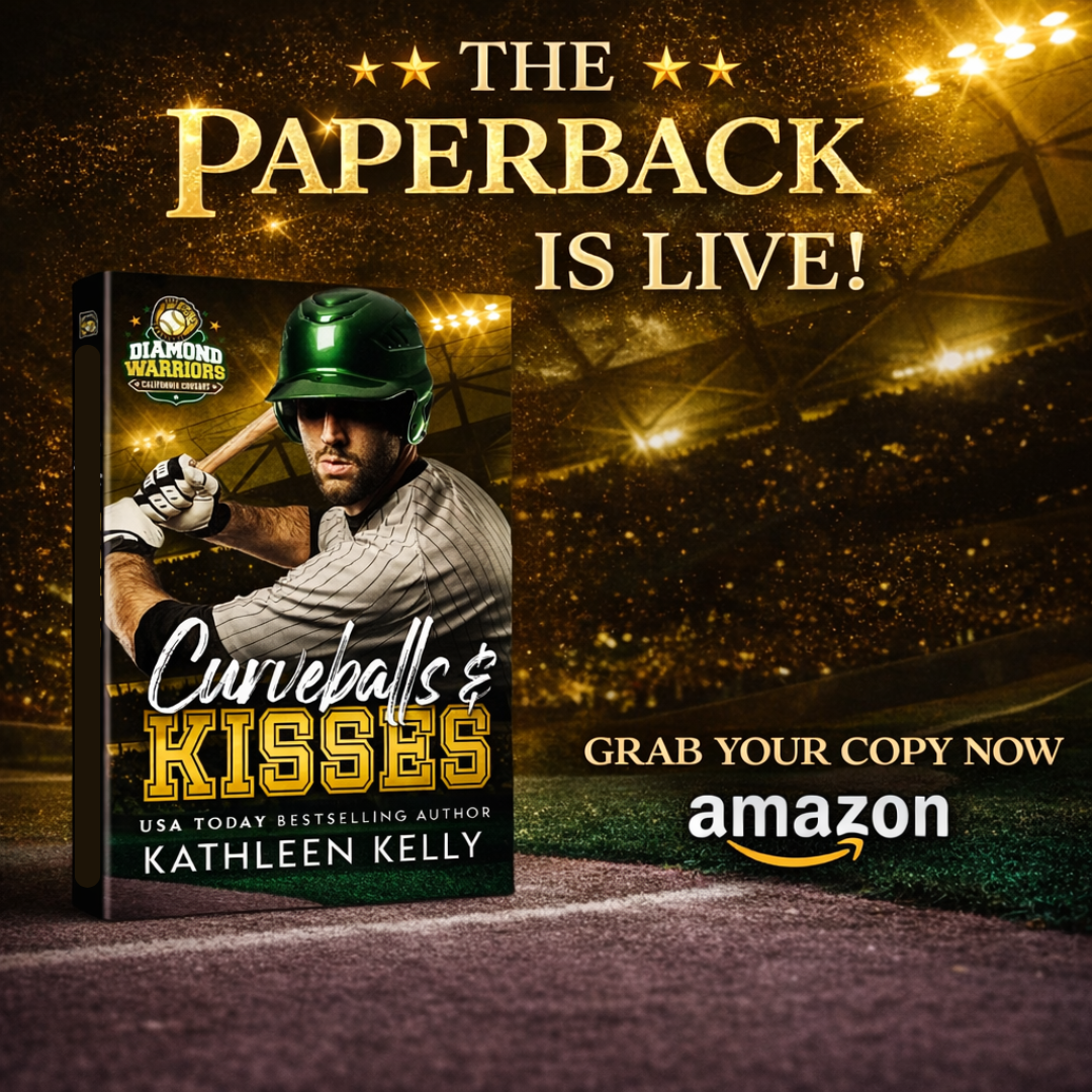 Curveballs and Kisses (Diamond Warriors) Paperback
